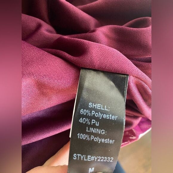 Do + Be New, mid-calf latex effect skirts - Picture 8 of 13